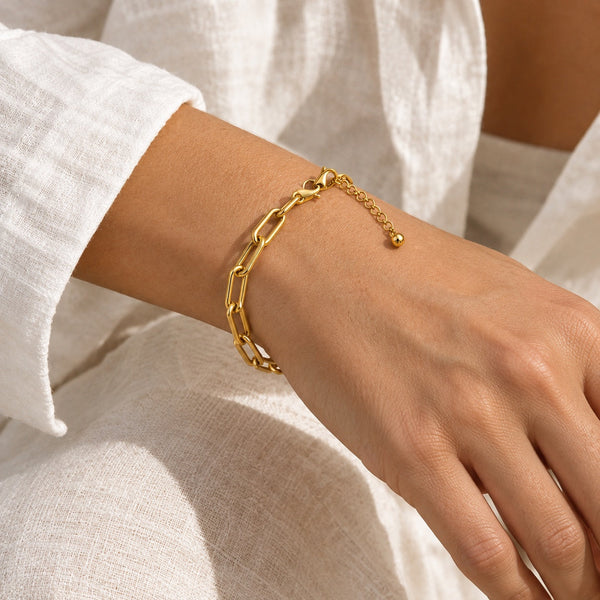 Paperclip Chain Bracelet on model