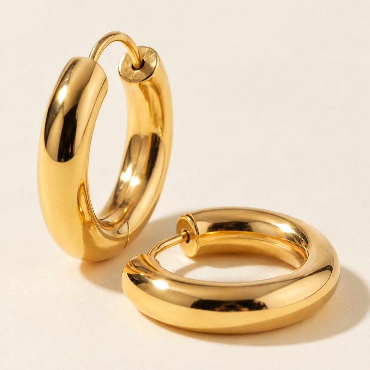 Polished Hoop Earrings detail